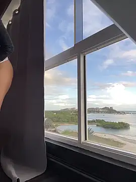 bella parisi online show from January 18, 9:24 pm