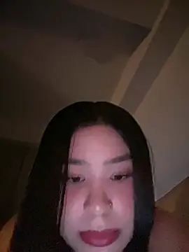 bella parisi online show from April 17, 4:48 am