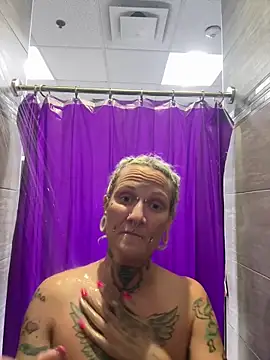 Snapshot of dejadeloree chatting on May 23, 7:57 pm dejadeloree online show from May 23, 7:57 pm