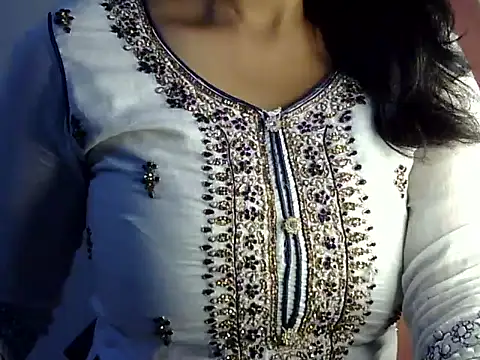 SiaraSiyA online show from November 2, 6:13 pm