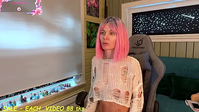 SandyChris online show from February 14, 6:24 am