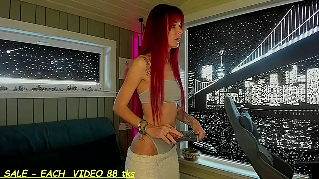 SandyChris online show from March 19, 7:40 am