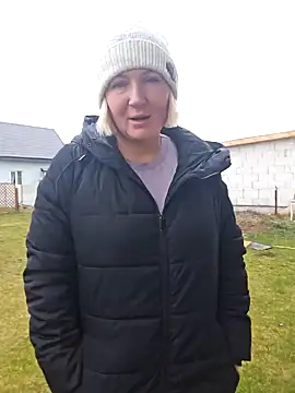 Snapshot of Marushka chatting on February 6, 11:20 am Marushka online show from February 6, 11:20 am