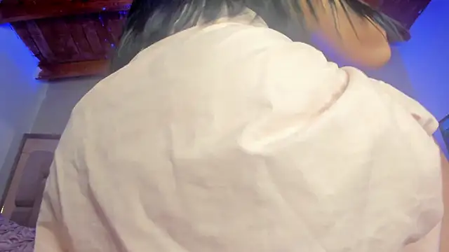 swt-booty online show from February 16, 5:00 pm