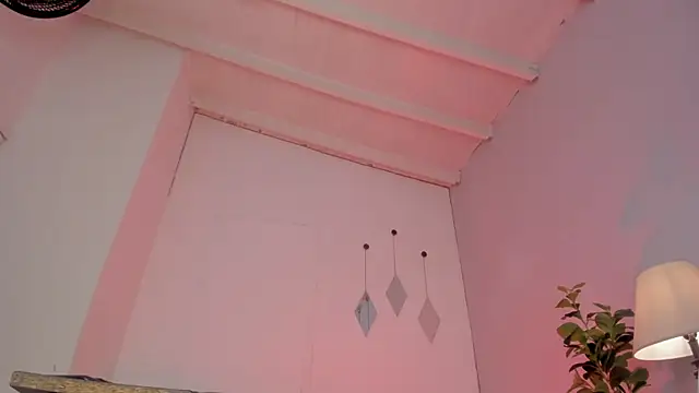 swt-booty online show from November 13, 6:45 pm