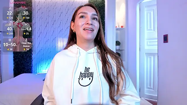 Snapshot of miataylorr1 chatting on October 25, 12:17 pm miataylorr1 online show from October 25, 12:17 pm