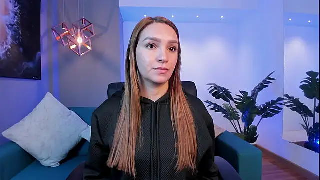 Snapshot of miataylorr1 chatting on February 18, 11:50 am miataylorr1 online show from February 18, 11:50 am