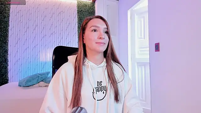 miataylorr1 online show from April 8, 1:34 pm