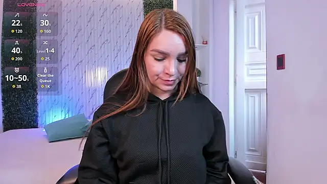 Snapshot of miataylorr1 chatting on February 11, 12:05 pm miataylorr1 online show from February 11, 12:05 pm