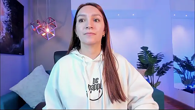 Snapshot of miataylorr1 chatting on February 27, 11:54 am miataylorr1 online show from February 27, 11:54 am