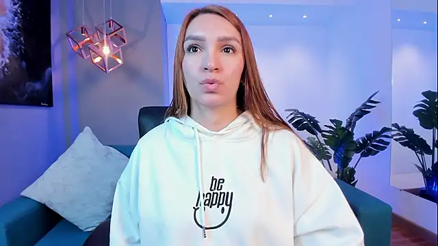 Snapshot of miataylorr1 chatting on February 19, 12:24 pm miataylorr1 online show from February 19, 12:24 pm