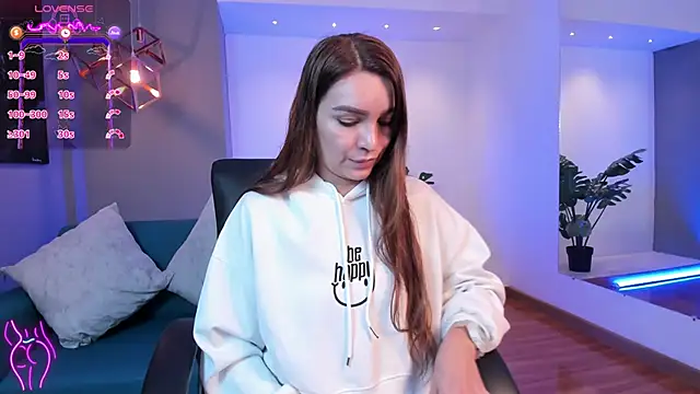 Snapshot of miataylorr1 chatting on November 6, 12:09 pm miataylorr1 online show from November 6, 12:09 pm