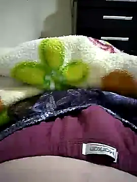 Snapshot of shiiank chatting on July 18, 3:48 am shiiank online show from July 18, 3:48 am