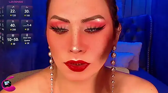 QUEEN GIAMOORE69 online show from March 2, 11:06 pm