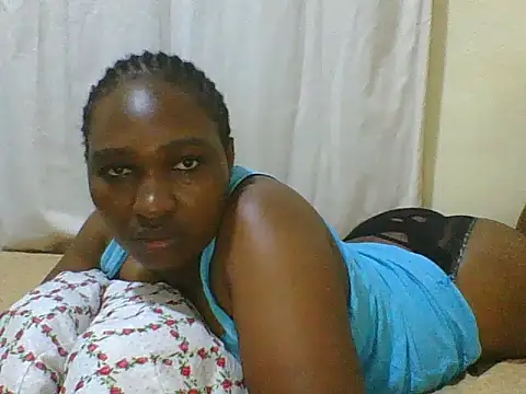 cute lavenda online show from November 4, 3:05 pm