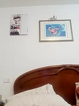 Snapshot of CALDA-AKIRA chatting on November 4, 7:39 pm CALDA-AKIRA online show from November 4, 7:39 pm