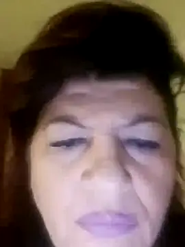 Snapshot of CALDA-AKIRA chatting on October 1, 4:39 am CALDA-AKIRA online show from October 1, 4:39 am