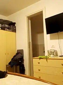 CALDA-AKIRA online show from March 5, 5:26 am