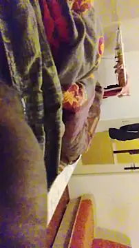 Snapshot of bbcgaint55 chatting on November 17, 12:20 pm bbcgaint55 online show from November 17, 12:20 pm