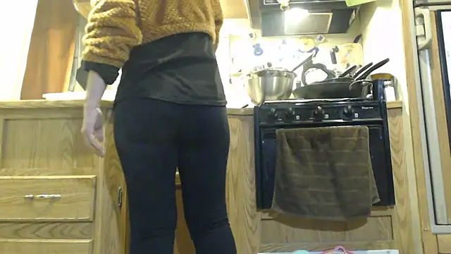 sexyinpantyhose online show from February 8, 5:40 am