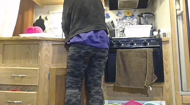 sexyinpantyhose online show from March 9, 10:41 am