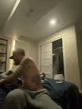 Mackwood89 online show from February 6, 9:27 am