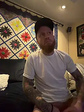 Mackwood89 online show from March 24, 11:21 am