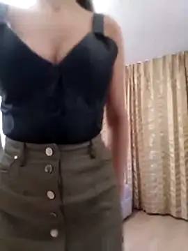 baby sweet girl  online show from March 15, 9:11 pm