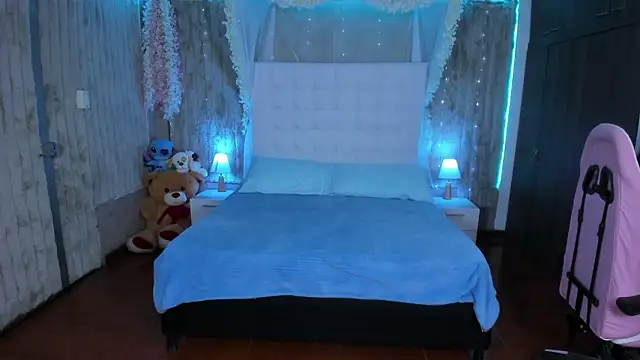 floryn susana online show from March 22, 9:27 pm