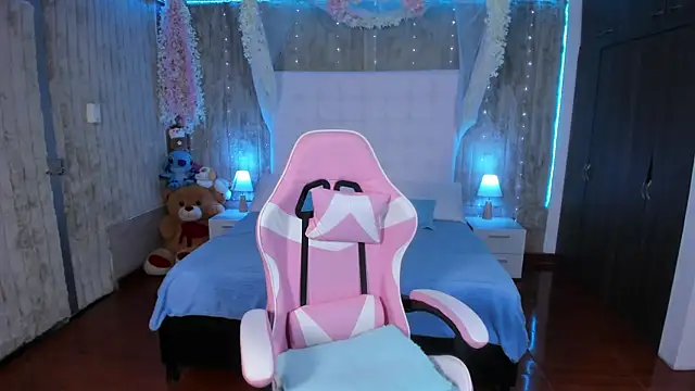 floryn susana online show from January 15, 11:08 pm