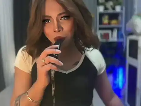 hotlena dominatrixxz online show from March 14, 10:10 am