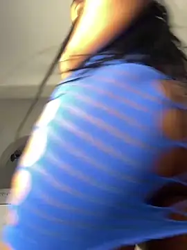 Hyra Ari online show from March 6, 5:46 am