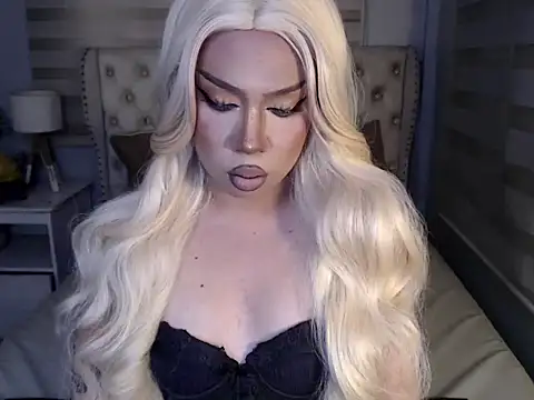 RebecaNextToYou online show from February 21, 4:53 pm