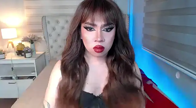 RebecaNextToYou online show from February 9, 8:45 pm