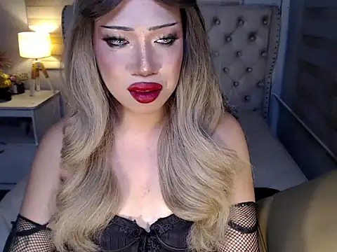 RebecaNextToYou online show from March 26, 12:25 pm