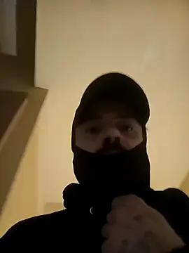 Snapshot of nero360 chatting on February 22, 8:18 am nero360 online show from February 22, 8:18 am