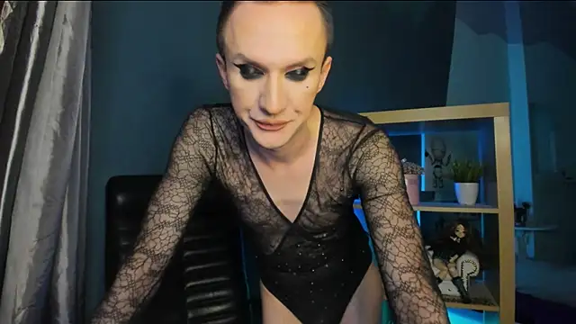 Cristal Connors online show from December 17, 7:26 pm