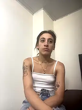 andreahhill online show from October 29, 7:46 pm