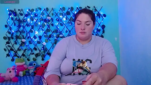 Snapshot of veronica_bbw21 chatting on January 10, 6:09 am veronica bbw21 online show from January 10, 6:09 am