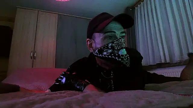 Danny Guy online show from January 12, 4:25 pm