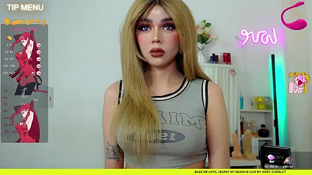 Snapshot of Salsallita chatting on November 21, 4:39 pm Salsallita online show from November 21, 4:39 pm