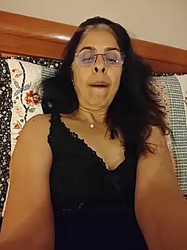 Snapshot of Susannemilf chatting on November 11, 2:50 am Susannemilf online show from November 11, 2:50 am