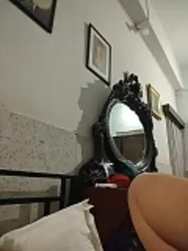 Susannemilf online show from May 10, 2:04 am