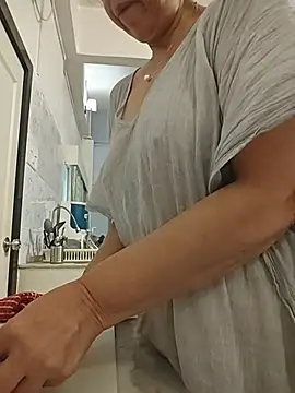 Susannemilf online show from March 30, 4:25 am