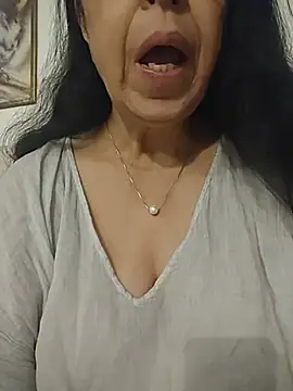 Susannemilf online show from May 8, 6:17 am