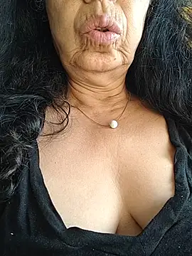 Susannemilf online show from March 3, 3:02 am