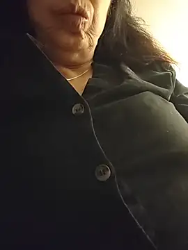 Snapshot of Susannemilf chatting on November 29, 4:01 am Susannemilf online show from November 29, 4:01 am