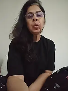 Snapshot of Susannemilf chatting on November 20, 4:07 pm Susannemilf online show from November 20, 4:07 pm