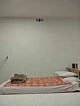 Snapshot of Susannemilf chatting on October 28, 3:40 am Susannemilf online show from October 28, 3:40 am