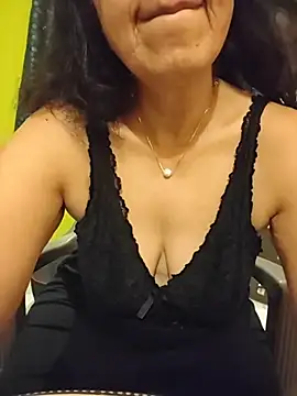 Snapshot of Susannemilf chatting on October 5, 1:24 pm Susannemilf online show from October 5, 1:24 pm